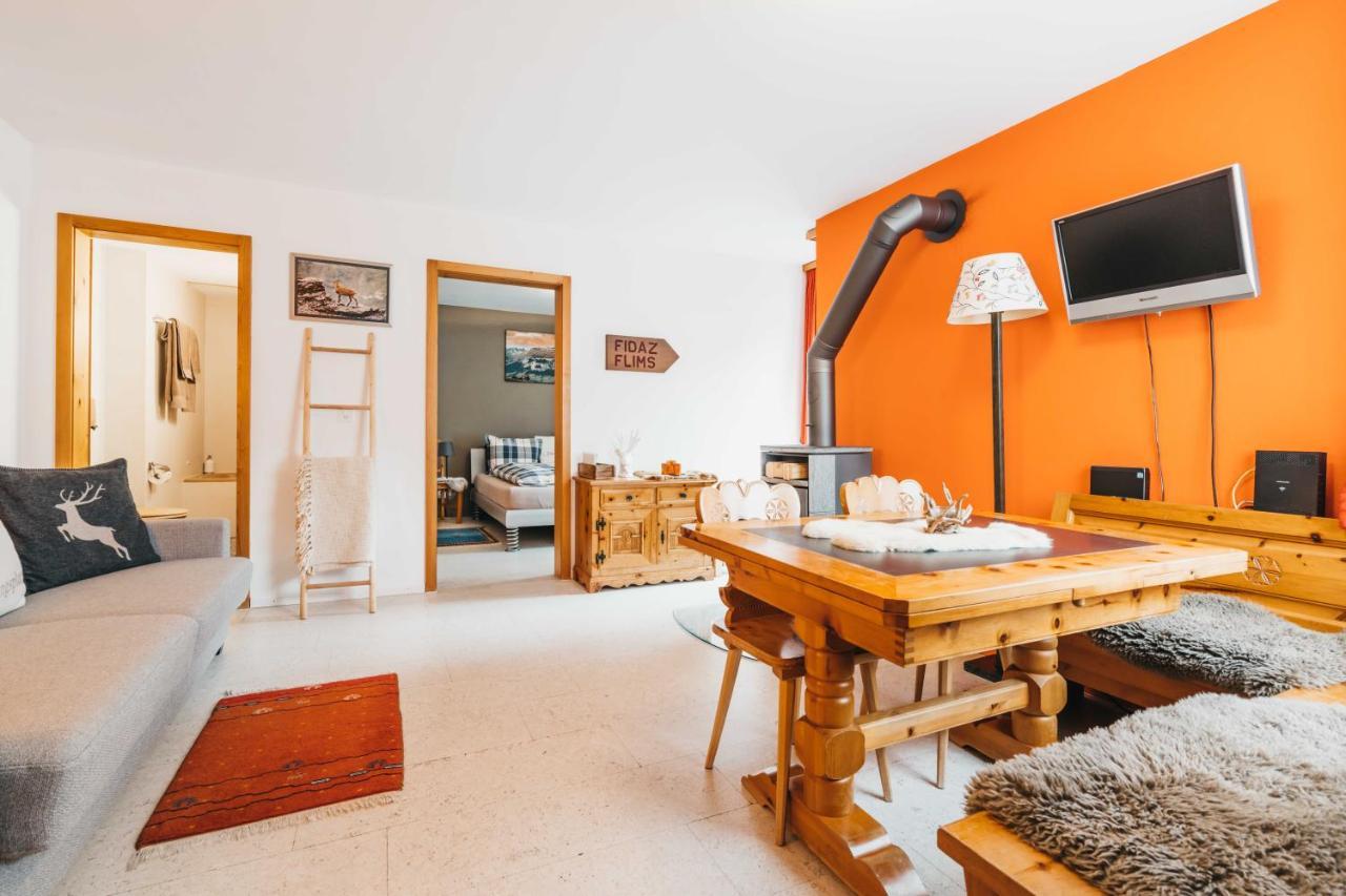 Charming 4 Bed Flat In Flims Apartment ภายนอก รูปภาพ