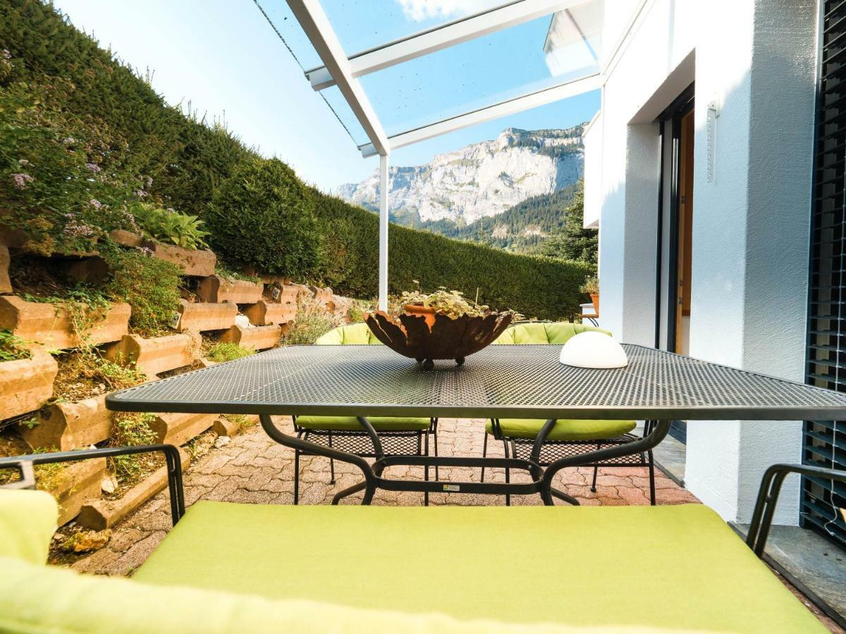 Charming 4 Bed Flat In Flims Apartment ภายนอก รูปภาพ